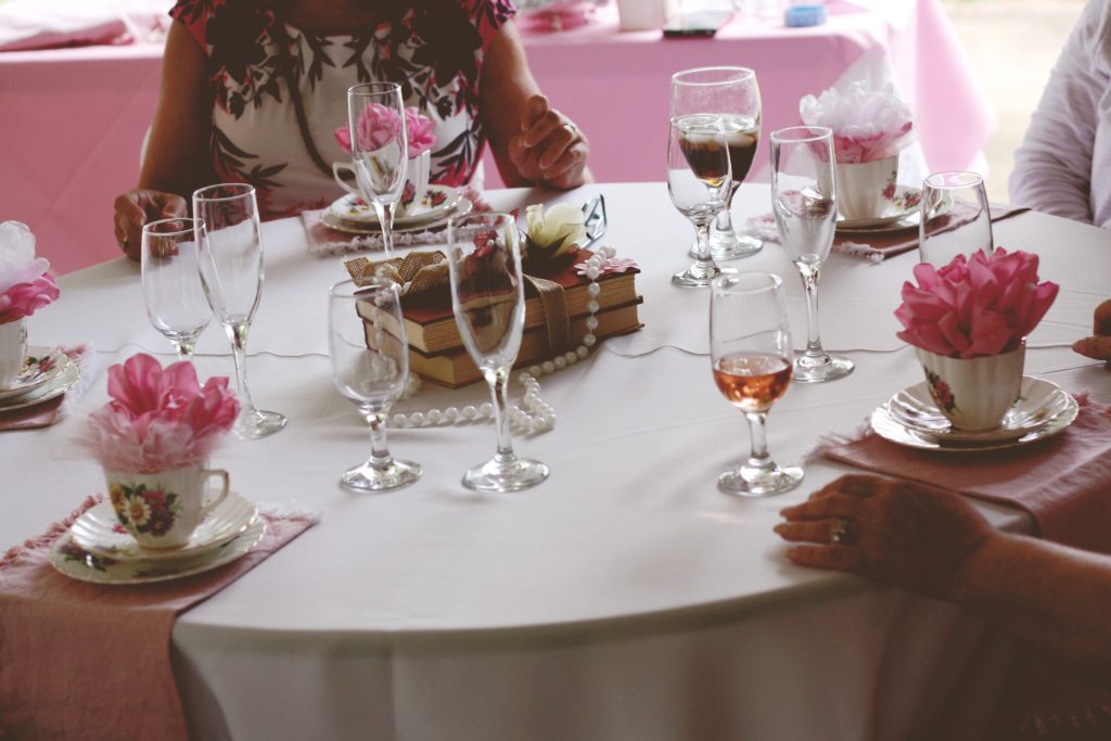 champagne glasses at a decorated bridal shower table